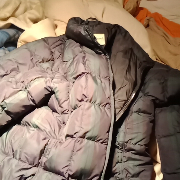 Eddie Bauer winter coat - Picture 2 of 4